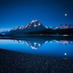Photograph of the week: Lago Grey moonrise