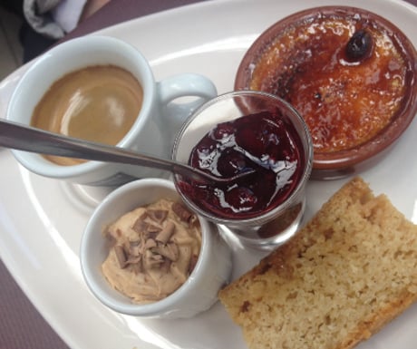 Le café gourmand  a one-stop gourmands delight