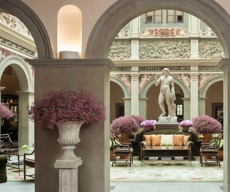 Four Seasons Florence courtyard