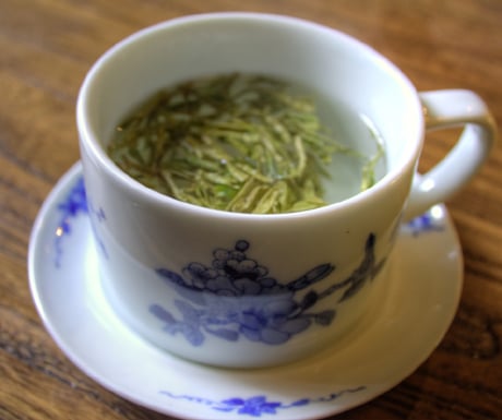 Longjing tea