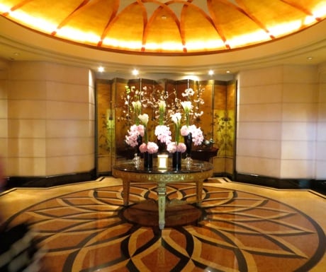 Four Seasons Singapore lobby