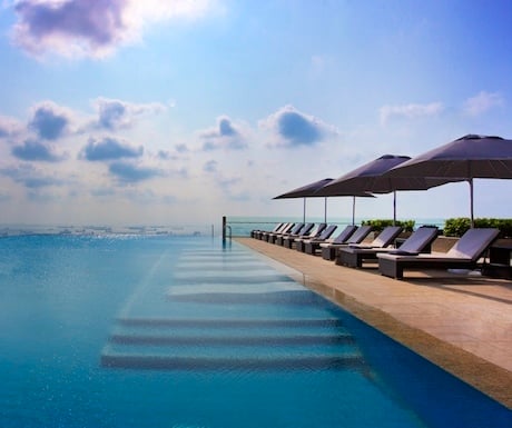 Westin Sing infinity pool