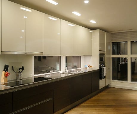 SACO Covent Garden apartment kitchen