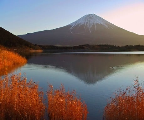 6 beautiful places to see Autumn leaves in Japan