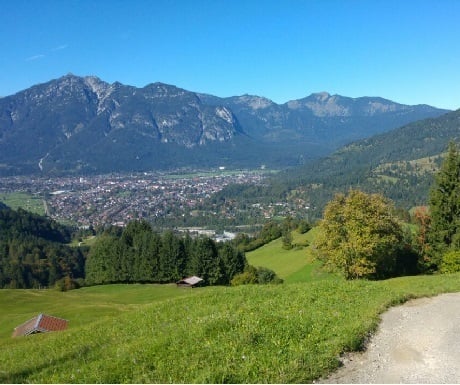 Sceninc walk: Badia to Sompunt Lake, view along the way