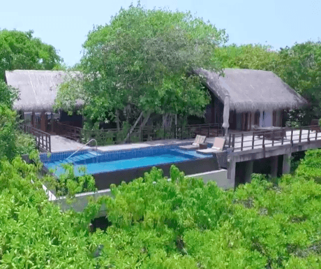 Shangri-La Villingili Resort Tree House Villa