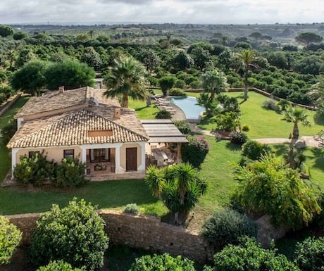 villa-sicily-italy-countryside-villa-agave