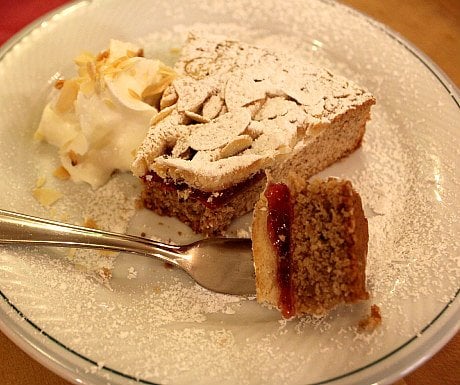 Austrian Cakes: Linzer Torte