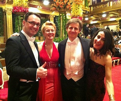 Elegant evenings in Vienna: Ball attendees at Hofburg