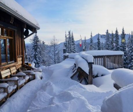 Panorama Hut Snow