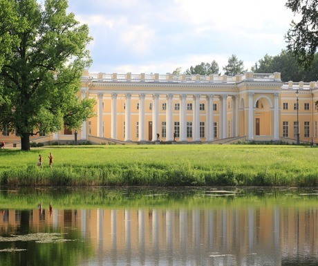 alexander palace st-petersburg-russia-
