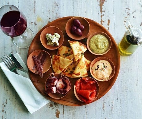 Nostimo Greek Restaurant platter