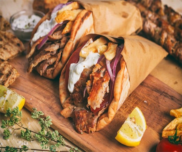 What to order at a Greek taverna