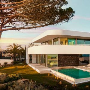 A stunning new villa concept has launched in the western Algarve