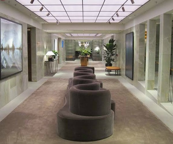 Top 5 best First Class lounges in the world