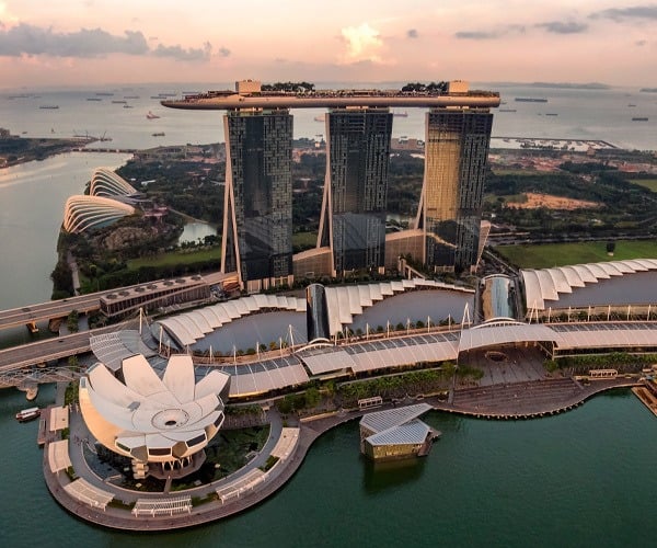 Photograph of the week: Marina Bay Sands, Singapore - A Luxury