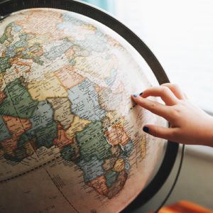 Responsible travel: 10 tips to reduce and offset your carbon footprint
