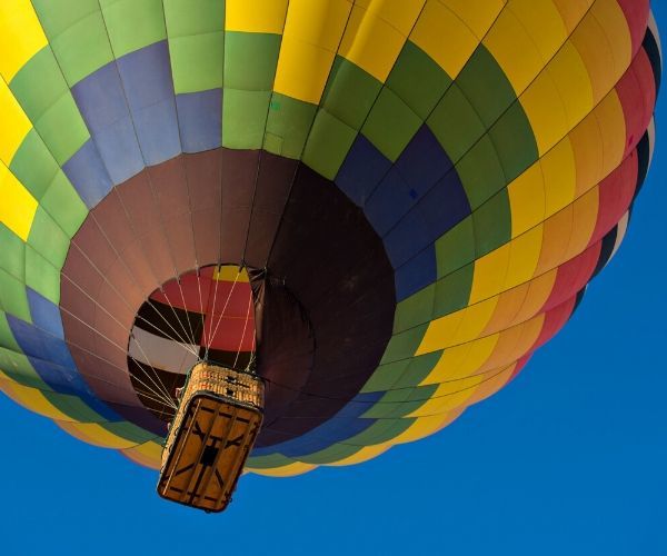 9 worldwide balloon rides to get you high