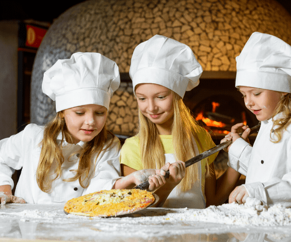 Top 8 Water Parks in UAE to visit on your UAE Family Holiday – Wellington World Travels