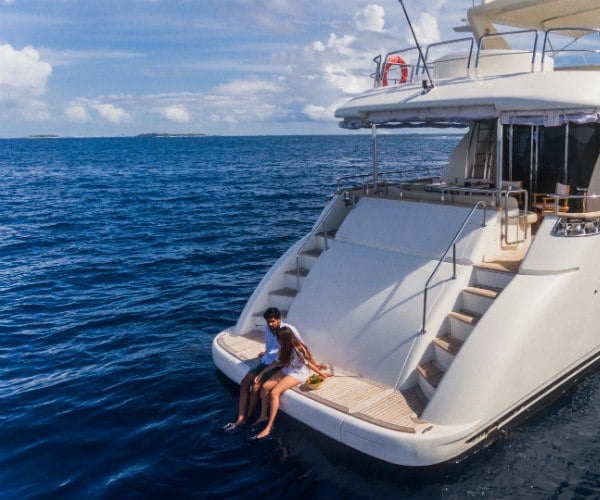 nawaim luxury yacht cruising in maldives