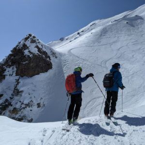 6 top tips for staying safe on a ski holiday during COVID-19