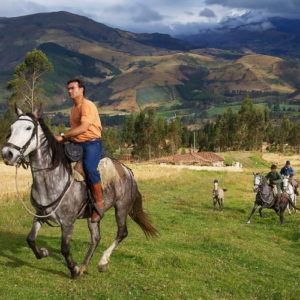 5 breathtaking adventure sports vacations on the Ecuadorian mainland