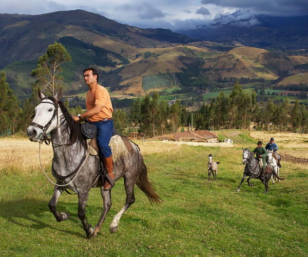 5 breathtaking adventure sports vacations on the Ecuadorian mainland