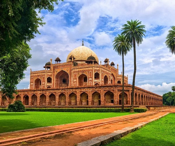 Discover India: 10 must-visit places and your luxury planning guide