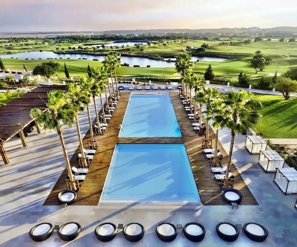 The best 5 luxury resorts in the Algarve