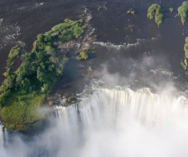 Luxury volunteer vacation Zambia