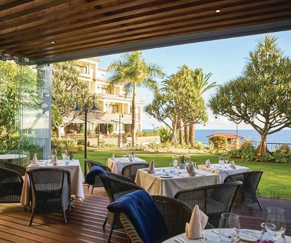 The Cliff Bay in Funchal, Dining