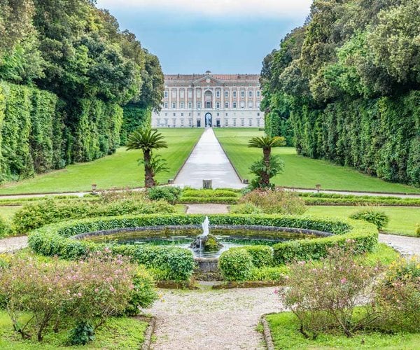 The 10 most spectacular gardens and parks in Italy