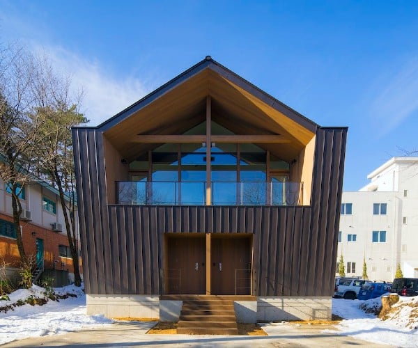 7 beautiful ski chalets in Hakuba, Japan