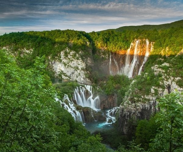 Picture - Why your next vacation should be to the Plitvice Lakes National Park