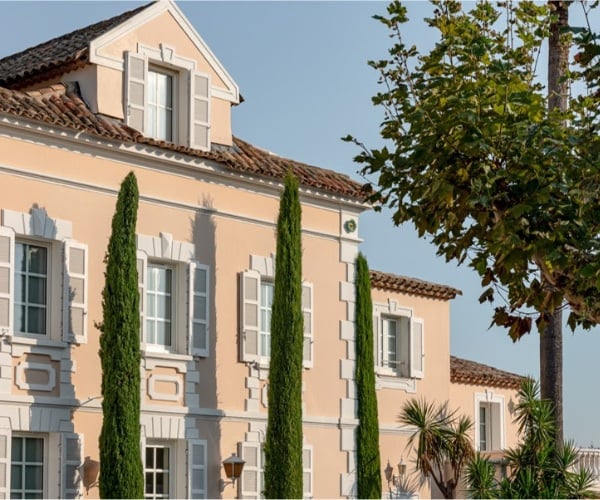 La Résidence de la Pinède in Saint-Tropez joins Courchevel, Randheli and St-Barth  Isle de France in Maisons Cheval Blanc collection