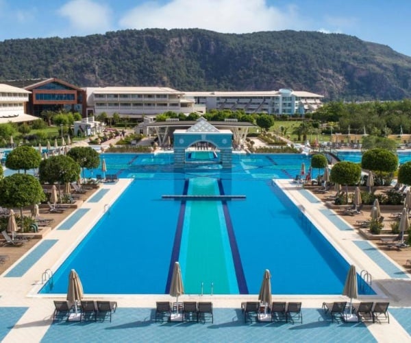 Win a luxury 5-star family holiday to Turkey!