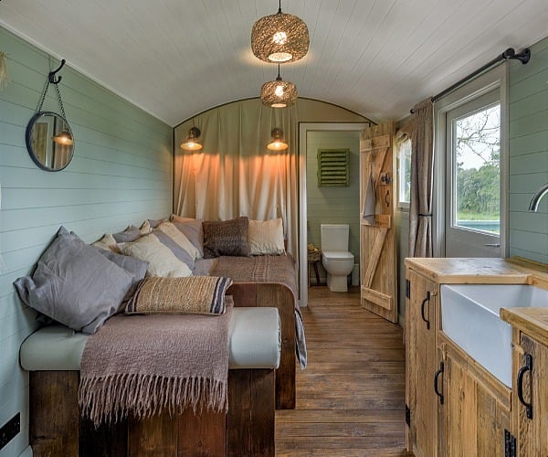 Review: Brook Cottage Shepherd Huts, near Pwllheli, Llyn Peninsula, North Wales