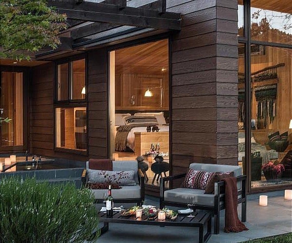 Luxurious Autumnal Getaways Experience the Ultimate Fall Retreat