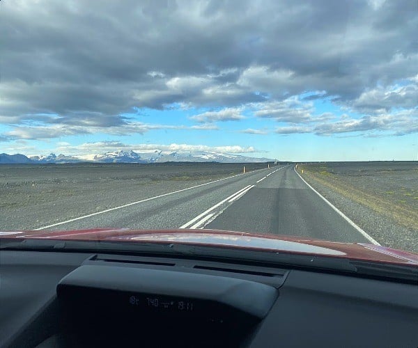Driving Iceland’s ring road – clockwise or anti-clockwise?