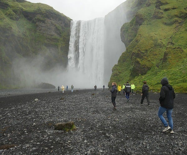Skógafoss waterfall in South Iceland – everything you need to know