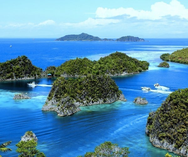 Serene and stimulating Indonesian adventures by luxury charter yacht