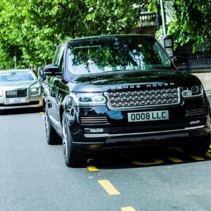 Travel in London and the UK in style with the Range Rover Autobiography EWB