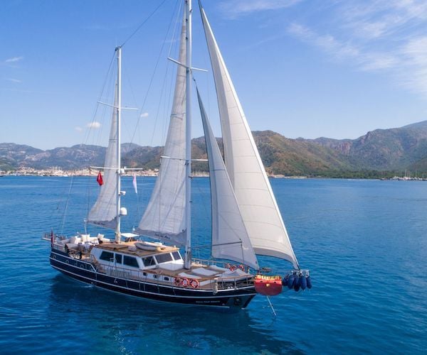 Unforgettable charter adventure aboard a traditional Turkish luxury gulet along the southern stretch of the Turkish Riviera