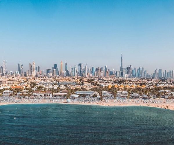 13 luxury beachfront fine dining and club experiences at J1 Beach in Dubai