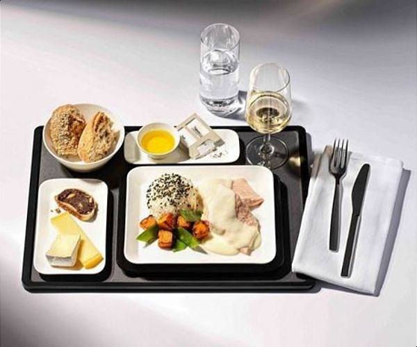 Fine dining for SWISS First and Business Class passengers