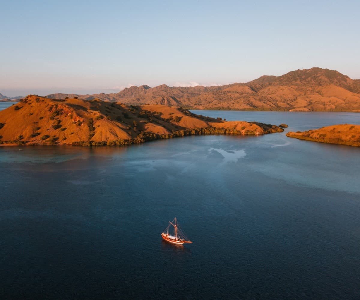 7 reasons to visit Komodo National Park on a luxur