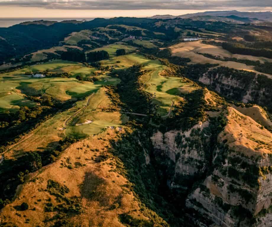 The top 6 golf courses in New Zealand