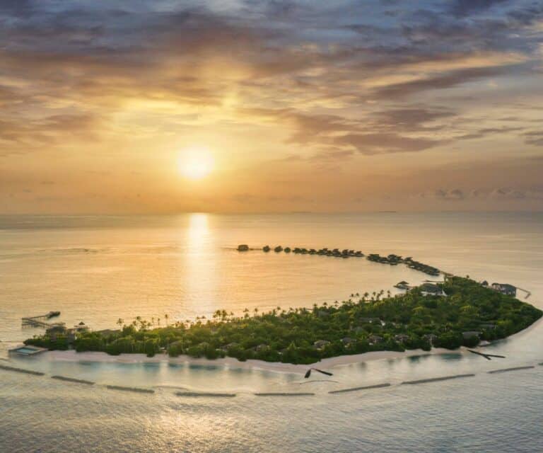 Review: JW Marriott Maldives Resort & Spa, Maldives