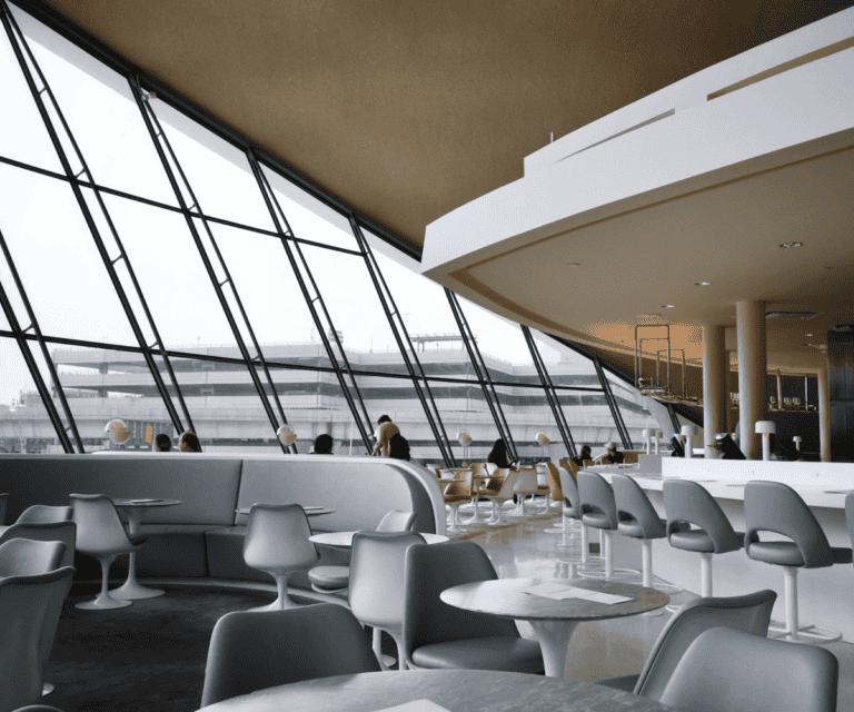 Using airline loyalty status to unlock luxury travel perks