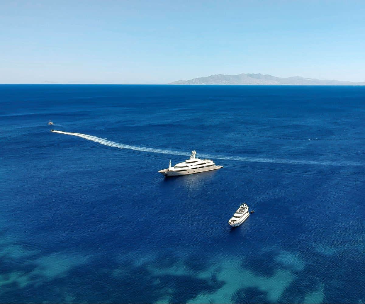 Chartering a yacht in Greece: What nobody tells you before you sign